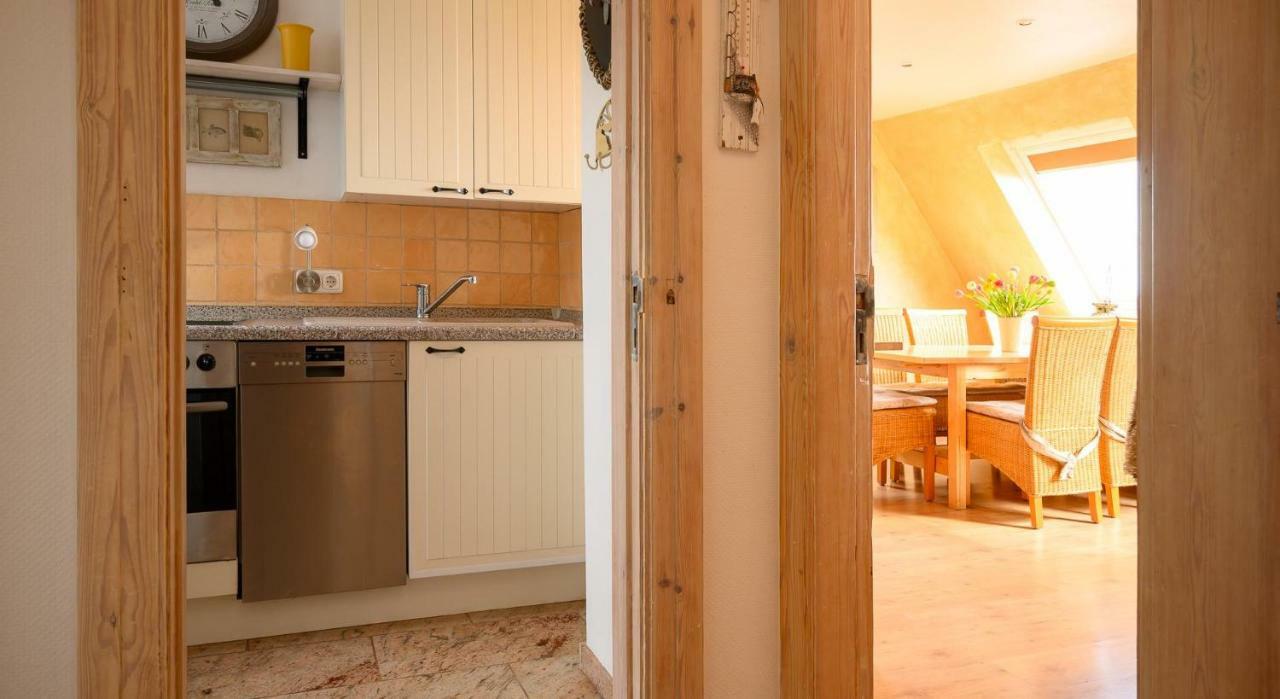 Altes Zollhaus Casa Meerblick Scharbeutz Eksteriør billede